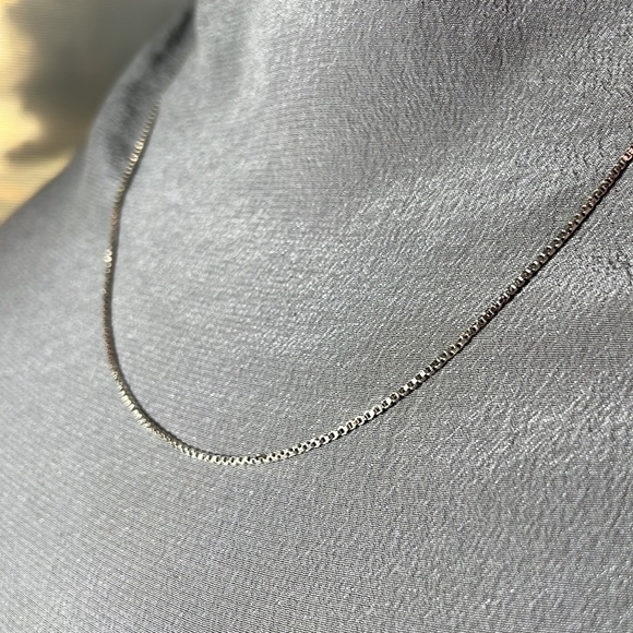 GBL Vintage Italian Sterling Silver Box Chain, 18.5 Inches - Picture 6 of 16